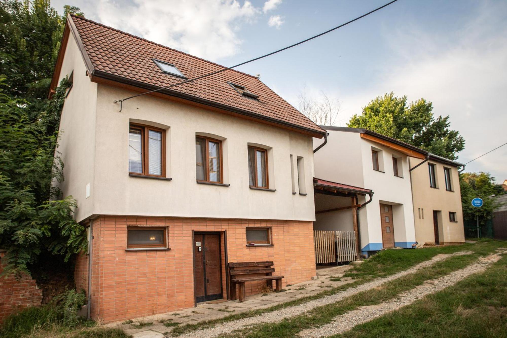 Vinny Sklep Kovarna - Nad Presovnou Rohatec ภายนอก รูปภาพ